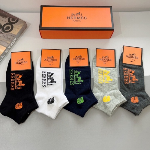 Replica Hermes Socks #1222120 $27.00 USD for Wholesale