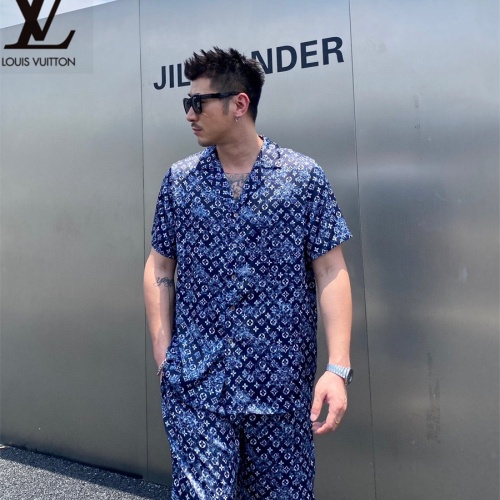 Replica Louis Vuitton LV Tracksuits Short Sleeved For Men #1222573 $72.00 USD for Wholesale