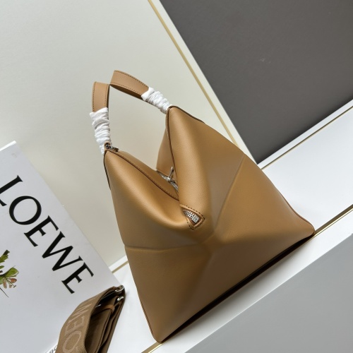 Replica LOEWE AAA Quality Handbags For Women #1223225 $232.00 USD for Wholesale