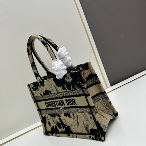 Replica Christian Dior AAA Quality Tote-Handbags For Women #1223784 $85.00 USD for Wholesale