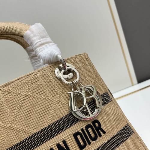 Replica Christian Dior AAA Quality Handbags For Women #1223808 $122.00 USD for Wholesale