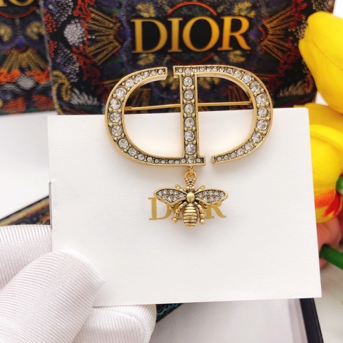 Replica Christian Dior Brooches For Women #1224079 $29.00 USD for Wholesale