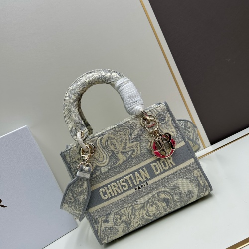 Wholesale Christian Dior AAA Quality Handbags For Women #1225792 $122.00 USD, Wholesale Quality Replica Christian Dior AAA Handbags