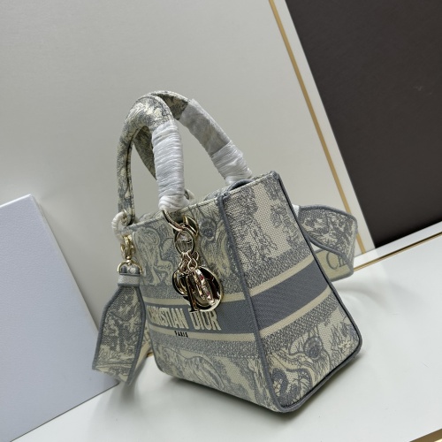 Replica Christian Dior AAA Quality Handbags For Women #1225792 $122.00 USD for Wholesale