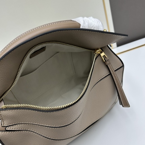 Replica LOEWE AAA Quality Messenger Bags For Women #1225874 $135.00 USD for Wholesale