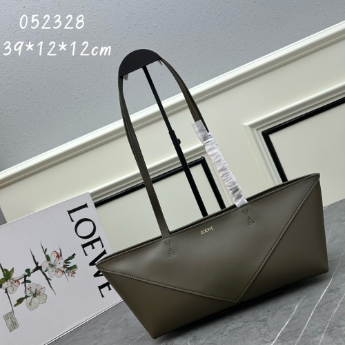 Wholesale LOEWE AAA Quality Shoulder Bags For Women #1225908 $155.00 USD, Wholesale Quality Replica LOEWE AAA Quality Shoulder Bags