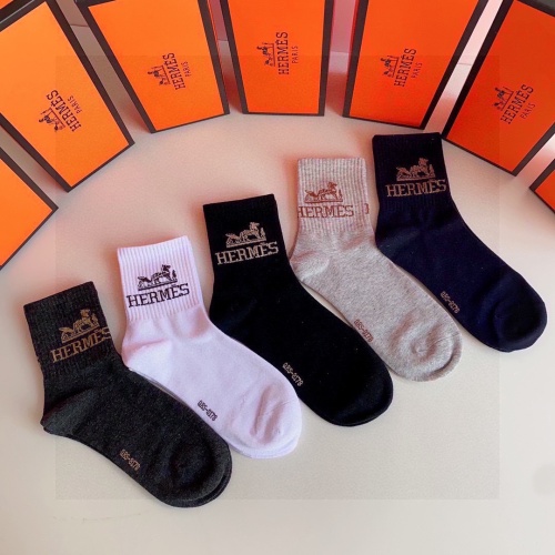 Replica Hermes Socks #1227566 $27.00 USD for Wholesale