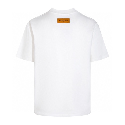 Replica Louis Vuitton LV T-Shirts Short Sleeved For Unisex #1228873 $39.00 USD for Wholesale