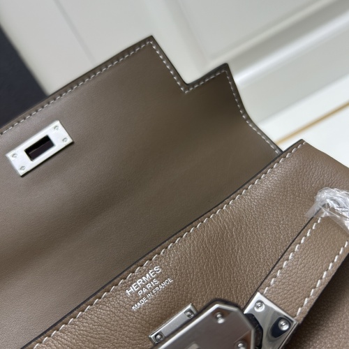 Replica Hermes AAA Quality Messenger Bags For Women #1229745 $108.00 USD for Wholesale