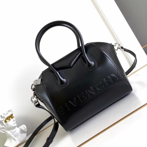 Wholesale Givenchy AAA Quality Handbags For Women #1230010 $240.00 USD, Wholesale Quality Replica Givenchy AAA Quality Handbags