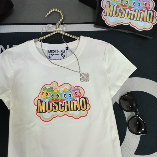 Replica Moschino T-Shirts Short Sleeved For Women #1231037 $32.00 USD for Wholesale