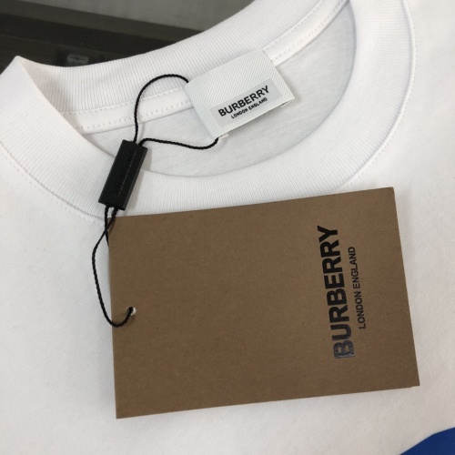 Replica Burberry T-Shirts Short Sleeved For Unisex #1231523 $40.00 USD for Wholesale