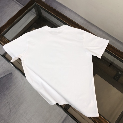 Replica Burberry T-Shirts Short Sleeved For Unisex #1231523 $40.00 USD for Wholesale