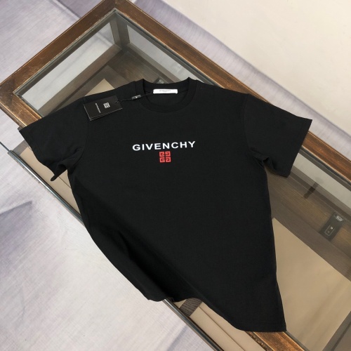 Wholesale Givenchy T-Shirts Short Sleeved For Unisex #1231593 $40.00 USD, Wholesale Quality Replica Givenchy T-Shirts