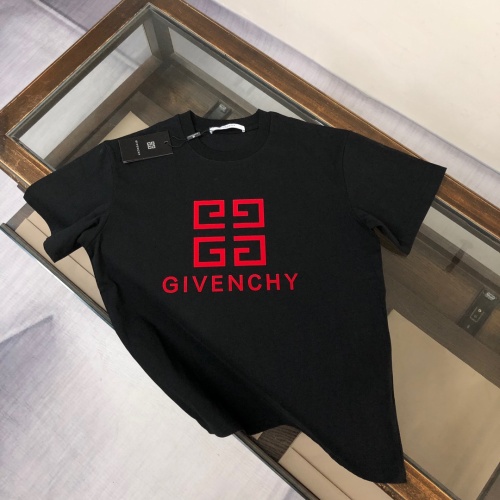 Wholesale Givenchy T-Shirts Short Sleeved For Unisex #1231595 $40.00 USD, Wholesale Quality Replica Givenchy T-Shirts