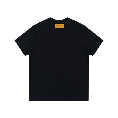 Replica Louis Vuitton LV T-Shirts Short Sleeved For Unisex #1231693 $45.00 USD for Wholesale