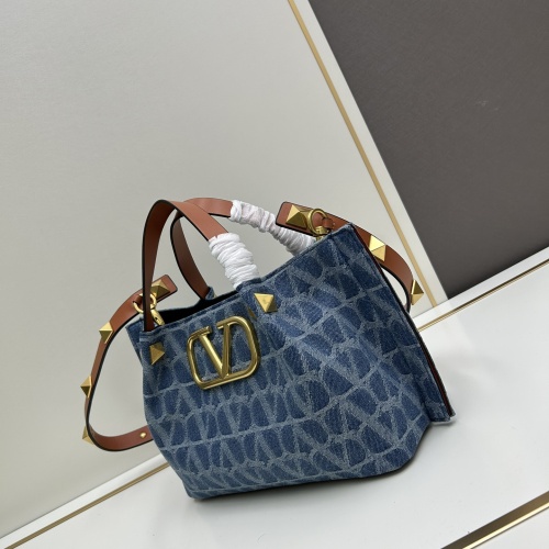 Replica Valentino AAA Quality Handbags For Women #1232861 $96.00 USD for Wholesale