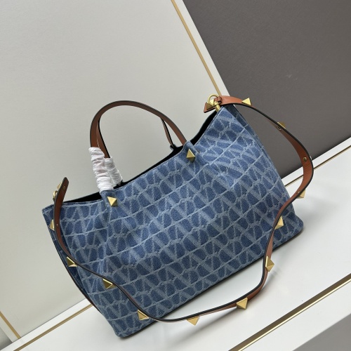 Replica Valentino AAA Quality Handbags For Women #1232862 $98.00 USD for Wholesale