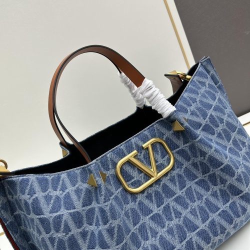 Replica Valentino AAA Quality Handbags For Women #1232862 $98.00 USD for Wholesale