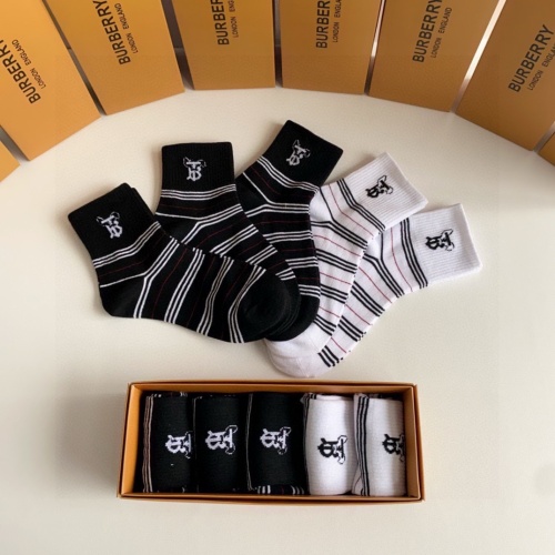 Replica Burberry Socks #1232972 $27.00 USD for Wholesale