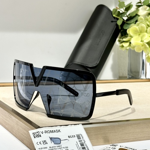 Wholesale Valentino AAA Quality Sunglasses #1235757 $68.00 USD, Wholesale Quality Replica Valentino AAA Quality Sunglasses