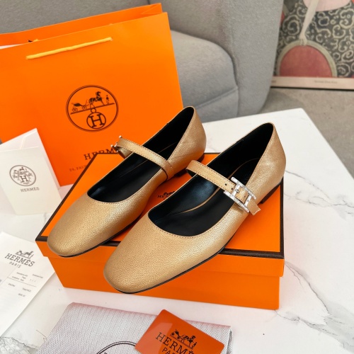 Replica Hermes Flat Shoes For Women #1236586 $98.00 USD for Wholesale