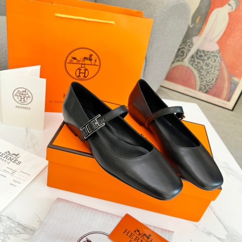 Wholesale Hermes Flat Shoes For Women #1236588 $98.00 USD, Wholesale Quality Replica Hermes Flat Shoes