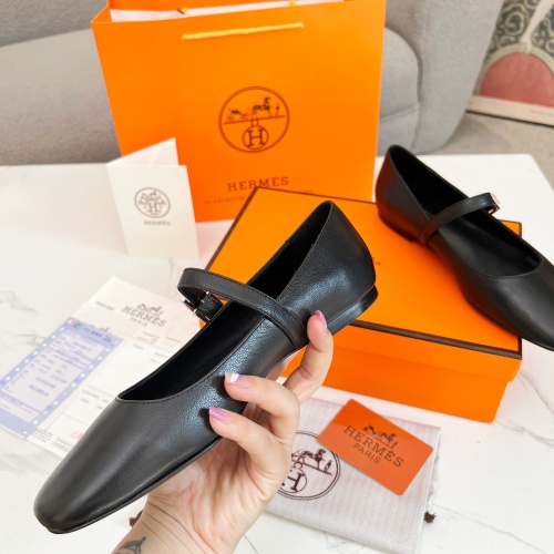 Replica Hermes Flat Shoes For Women #1236588 $98.00 USD for Wholesale