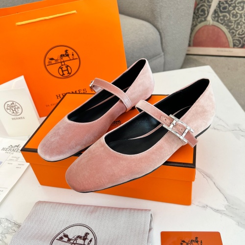 Replica Hermes Flat Shoes For Women #1236591 $98.00 USD for Wholesale