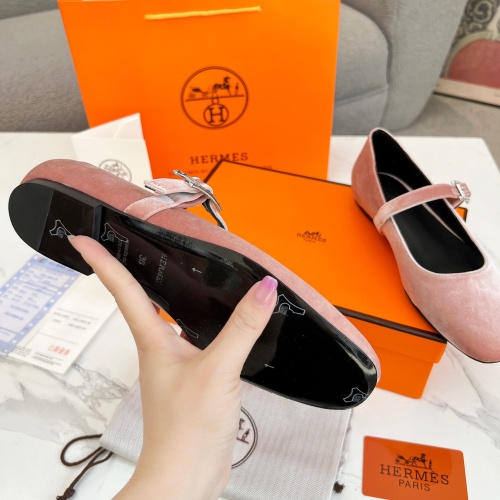 Replica Hermes Flat Shoes For Women #1236591 $98.00 USD for Wholesale