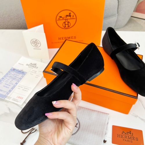 Replica Hermes Flat Shoes For Women #1236594 $98.00 USD for Wholesale