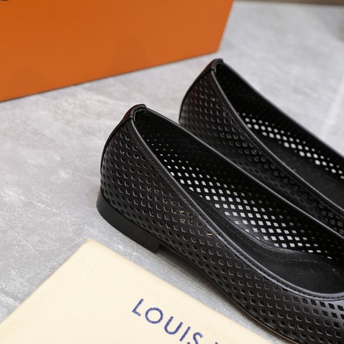 Replica Louis Vuitton Flat Shoes For Women #1236758 $112.00 USD for Wholesale