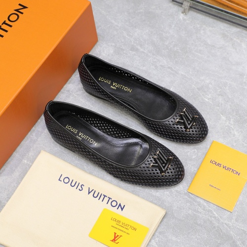 Replica Louis Vuitton Flat Shoes For Women #1236758 $112.00 USD for Wholesale