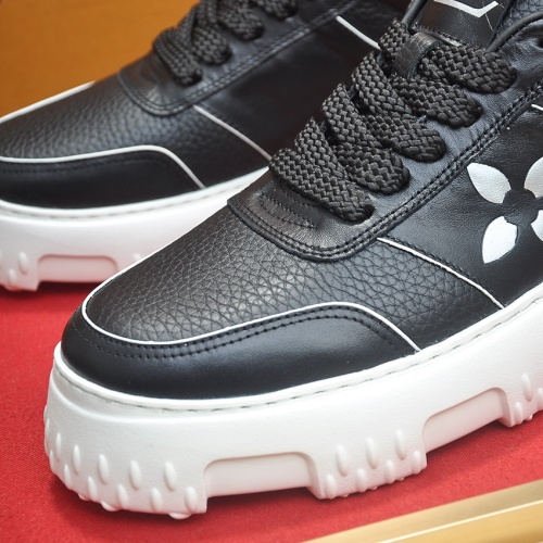 Replica Louis Vuitton Casual Shoes For Men #1237471 $100.00 USD for Wholesale