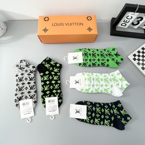 Replica Louis Vuitton LV Socks #1237761 $27.00 USD for Wholesale