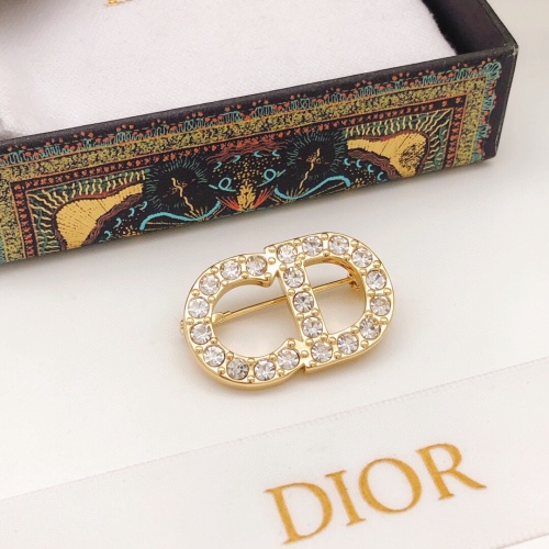 Replica Christian Dior Brooches For Women #1238936 $27.00 USD for Wholesale