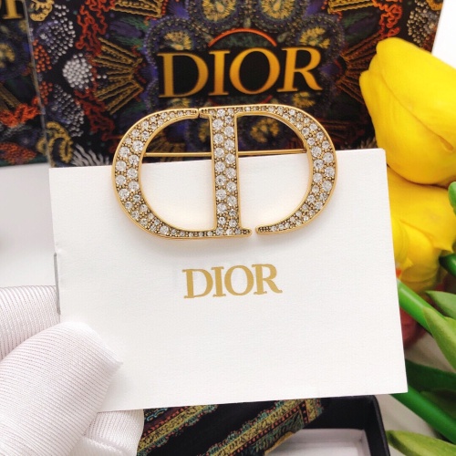 Replica Christian Dior Brooches For Women #1238941 $29.00 USD for Wholesale