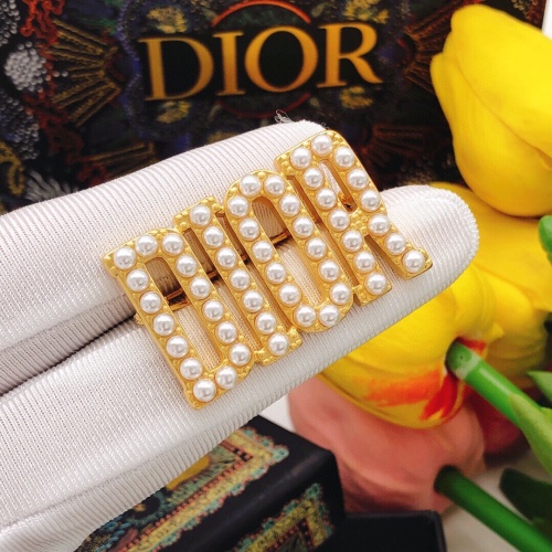 Replica Christian Dior Brooches For Women #1238947 $29.00 USD for Wholesale