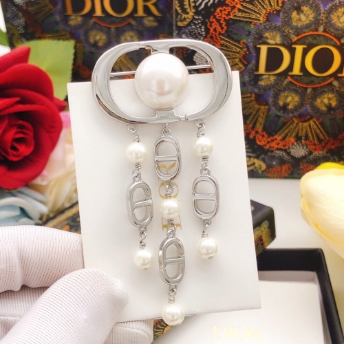 Wholesale Christian Dior Brooches For Women #1238948 $32.00 USD, Wholesale Quality Replica Christian Dior Brooches