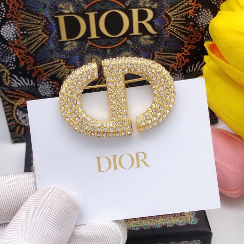 Replica Christian Dior Brooches For Women #1238956 $32.00 USD for Wholesale