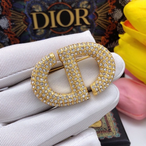 Replica Christian Dior Brooches For Women #1238956 $32.00 USD for Wholesale