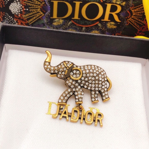 Replica Christian Dior Brooches For Women #1238957 $32.00 USD for Wholesale