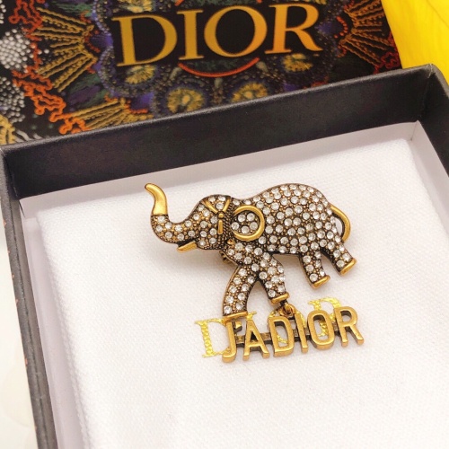 Replica Christian Dior Brooches For Women #1238957 $32.00 USD for Wholesale