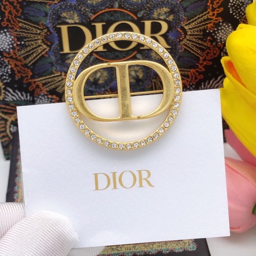 Replica Christian Dior Brooches For Women #1238958 $29.00 USD for Wholesale