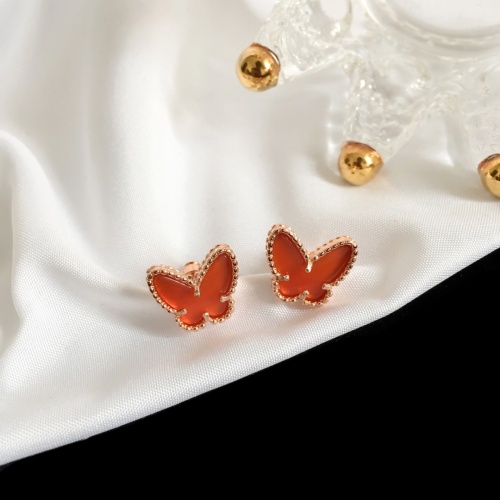 Wholesale Van Cleef &amp; Arpels Earrings For Women #1239117 $25.00 USD, Wholesale Quality Replica Van Cleef &amp; Arpels Earrings