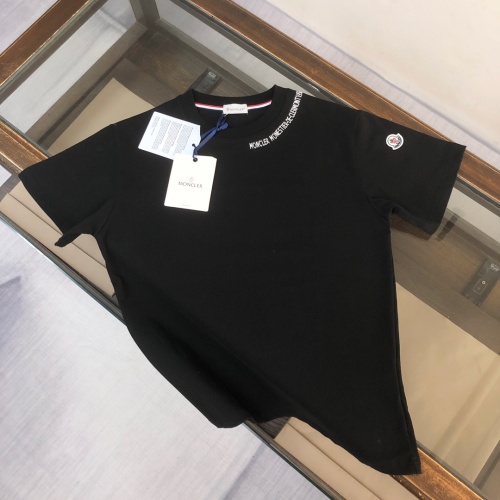 Wholesale Moncler T-Shirts Short Sleeved For Unisex #1239202 $41.00 USD, Wholesale Quality Replica Moncler T-Shirts