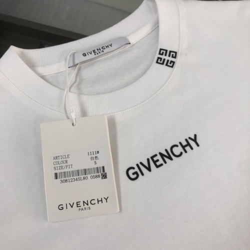 Replica Givenchy T-Shirts Short Sleeved For Unisex #1239259 $41.00 USD for Wholesale