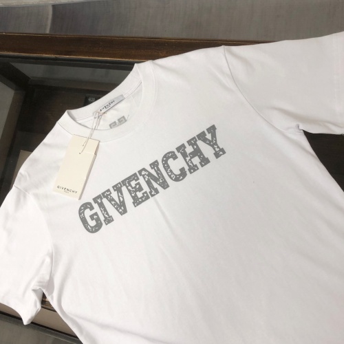 Replica Givenchy T-Shirts Short Sleeved For Unisex #1239262 $41.00 USD for Wholesale