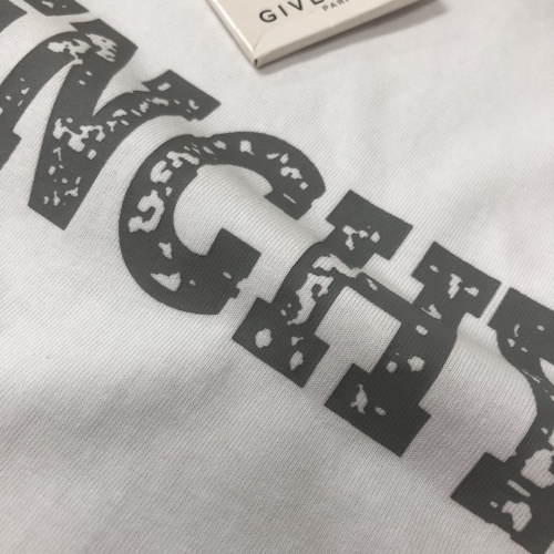 Replica Givenchy T-Shirts Short Sleeved For Unisex #1239262 $41.00 USD for Wholesale