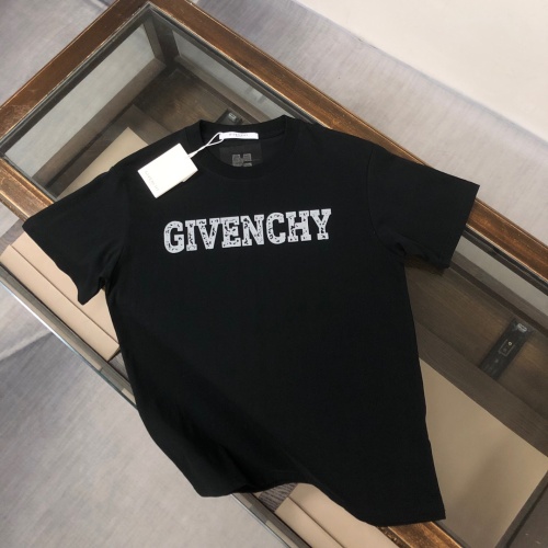 Wholesale Givenchy T-Shirts Short Sleeved For Unisex #1239265 $41.00 USD, Wholesale Quality Replica Givenchy T-Shirts